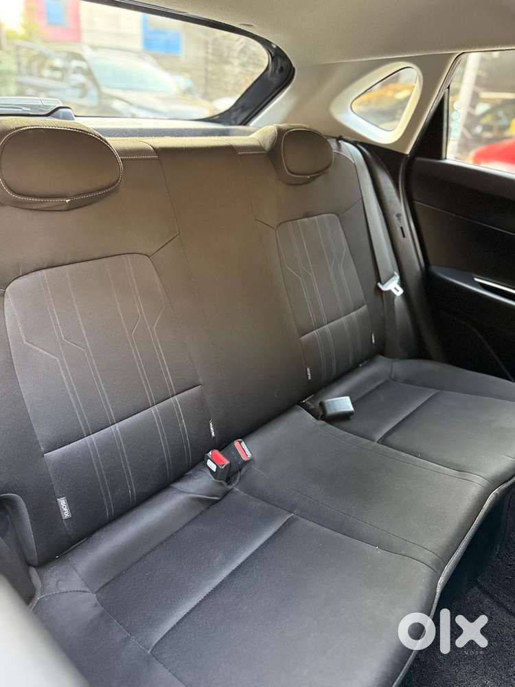 Hyundai New I20 1.2 Asta Ivt, 2021, Petrol