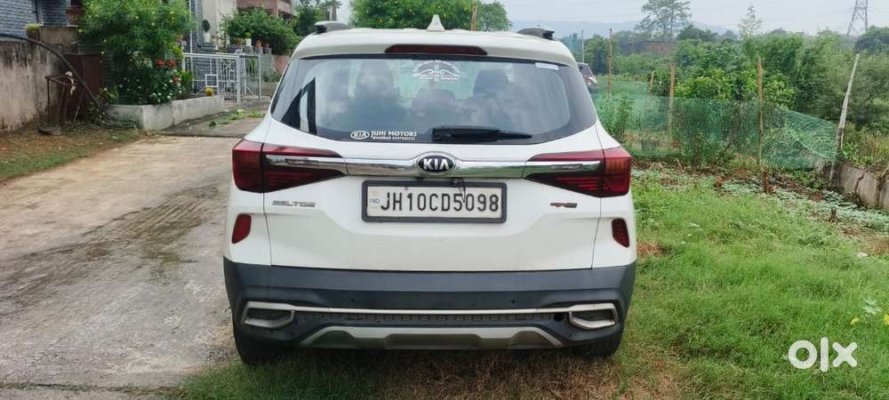 Kia Seltos 2021 Petrol Perfectly New Condition With Sun Roof.