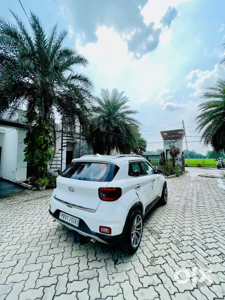 Hyundai Venue Diesel Manual 2020 Model