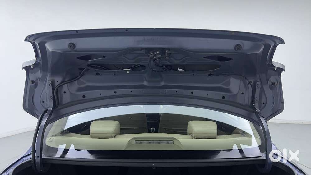 Maruti Suzuki Dzire 1.2 Zxi Plus Amt, 2018, Petrol