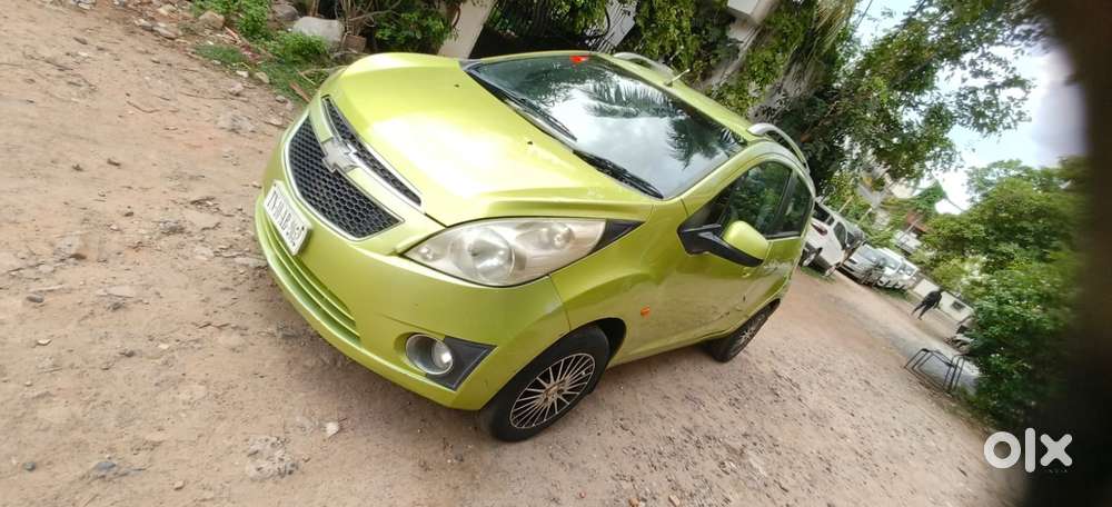 Chevrolet Beat, 2010, Petrol