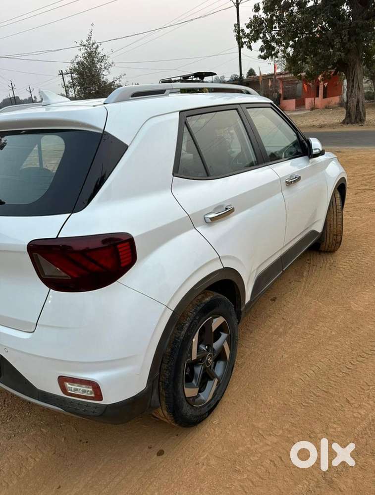 Hyundai Venue Diesel 2019 Car