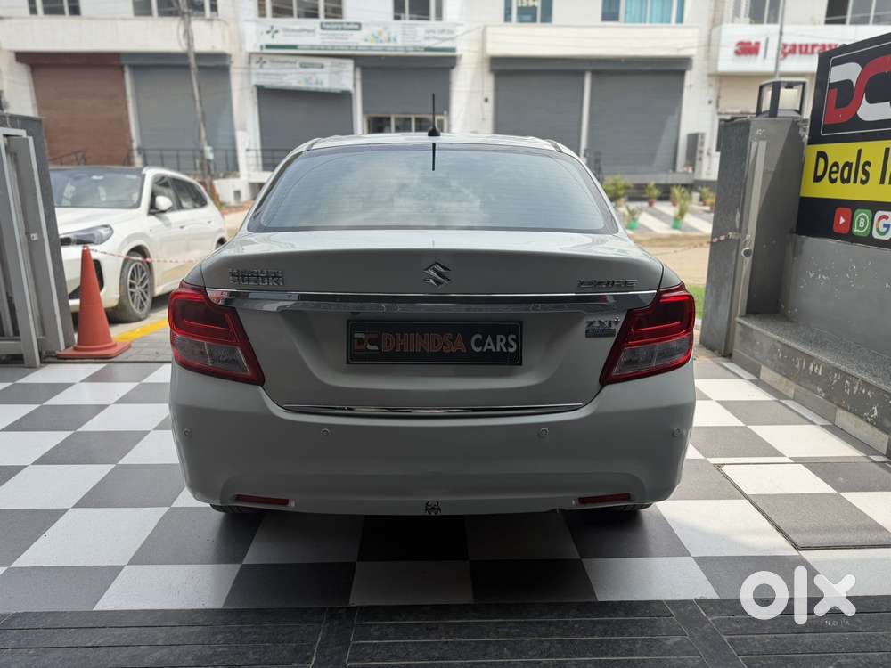 Maruti Suzuki Swift Dzire Zxi + Amt, 2018, Petrol