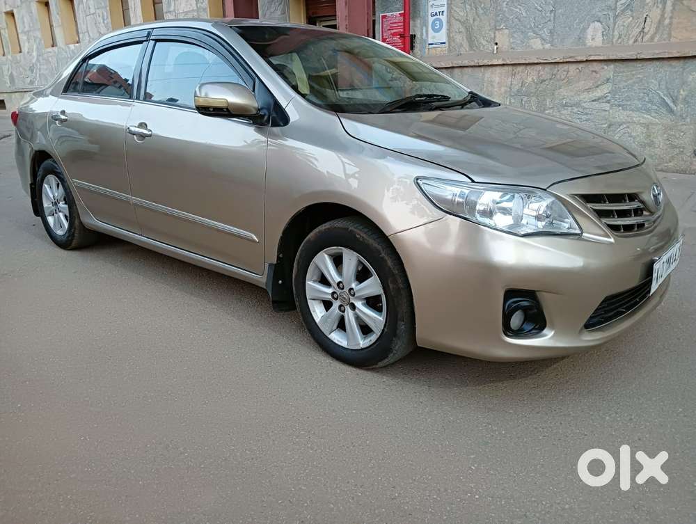 Toyota Corolla Altis [ ] 1.8 Vl At, 2013, Cng & Hybrids