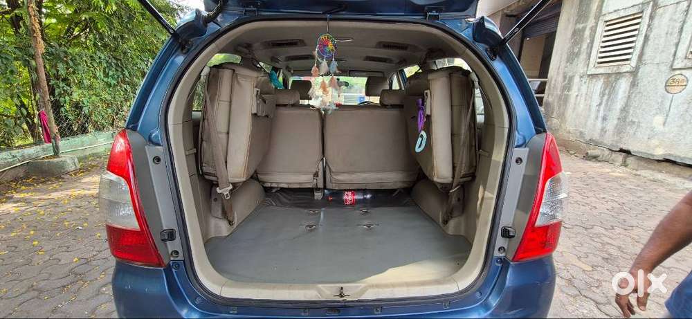 Single Owner Excellent Condition Innova 8 Seater
