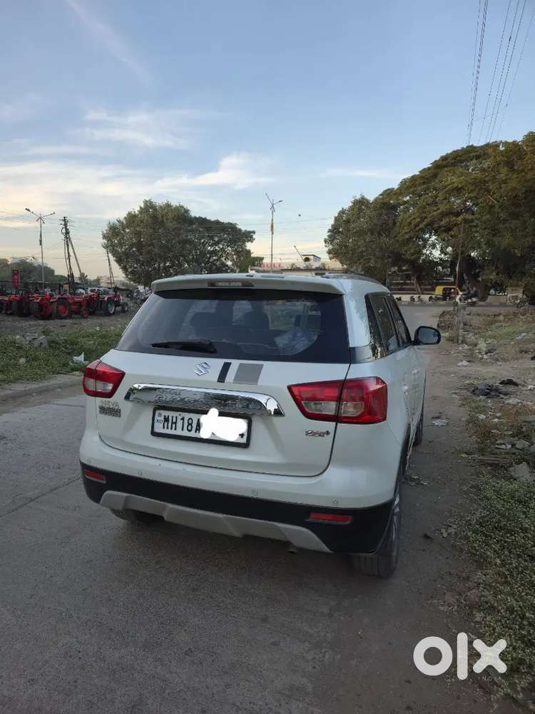 Maruti Brezza Zdi+ White - Single Owner - Very Well Kept