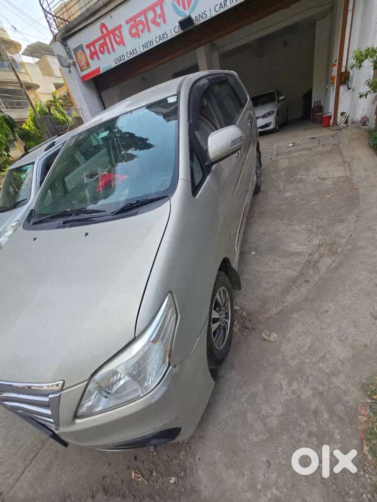 Toyota Innova, 2015, Diesel