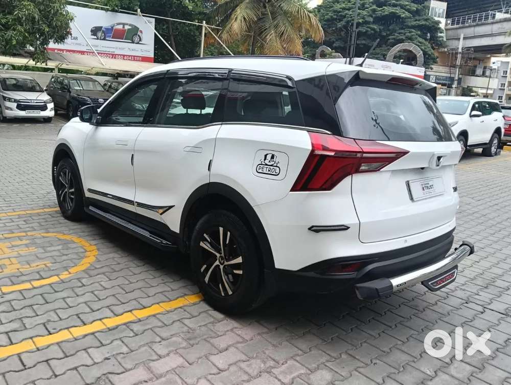 Mahindra Xuv700, 2025, Petrol