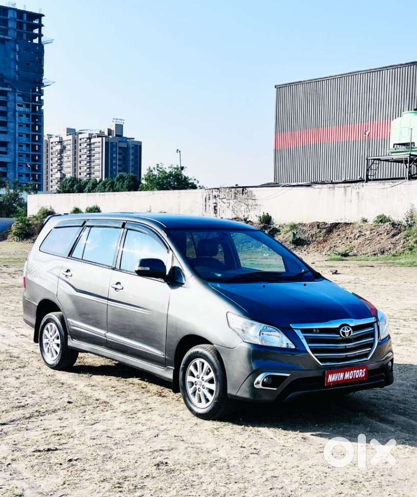 Toyota Innova 2.5 Z Diesel 7 Seater, 2014, Diesel