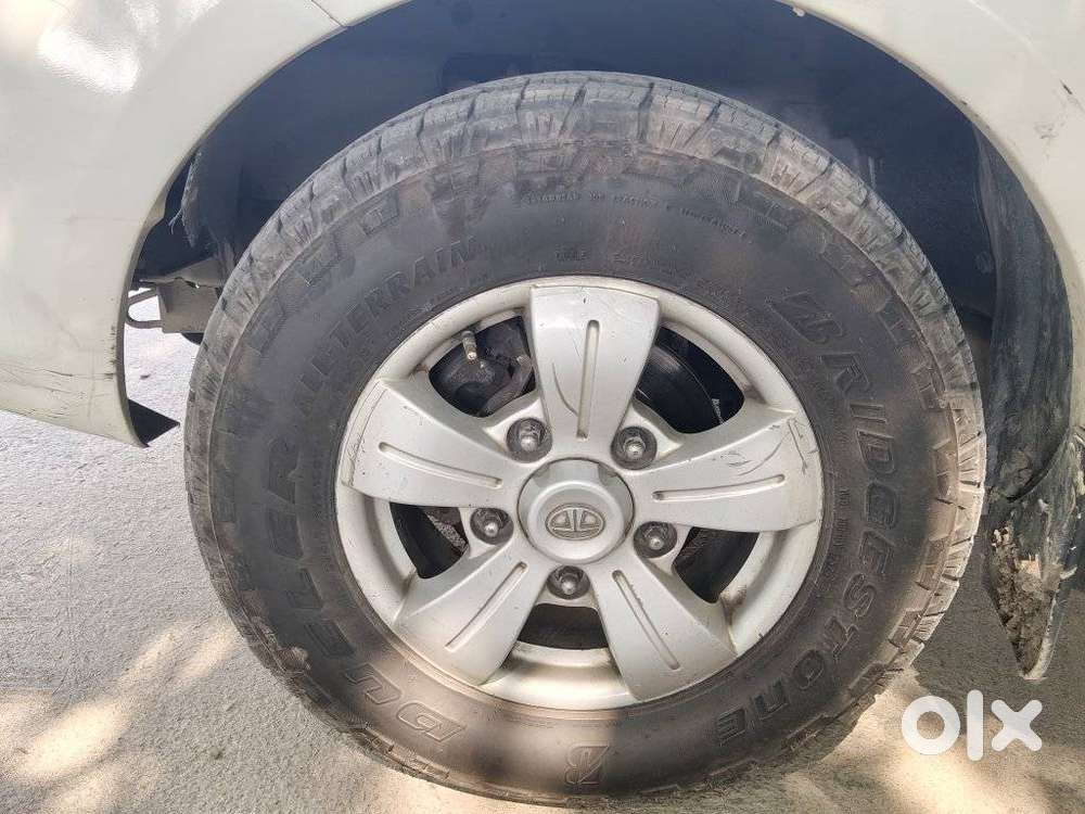 Tata Safari Storme Explorer Edition, 2015, Diesel