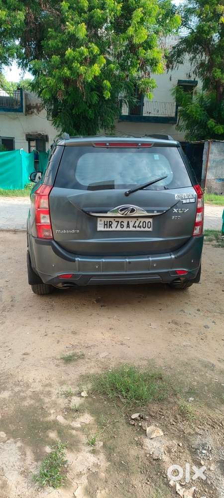 Mahindra Xuv500 2013 Diesel 77053 Km Driven Non Accidental Vip Number