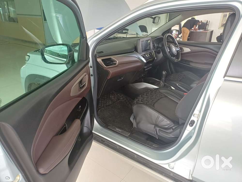 Maruti Suzuki Fronx Zeta 1.0 L Turbo Mt, 2023, Petrol