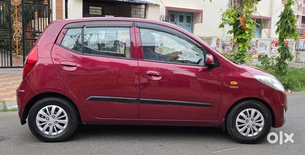 Hyundai I10 Sportz 1.1 Irde2, 2017, Petrol