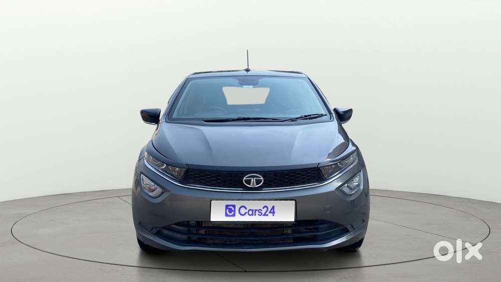 Tata Altroz Xz, 2022, Petrol