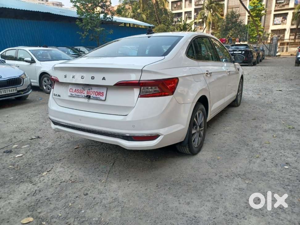 Skoda Slavia Style 1.0l Tsi Mt, 2022, Petrol