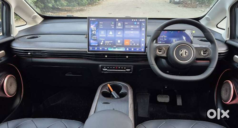 Mg Windsor Ev Essence, 2025, Electric