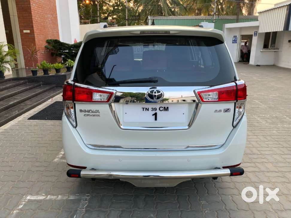 Toyota Innova Crysta 2.8z Automatic, 2017, Diesel