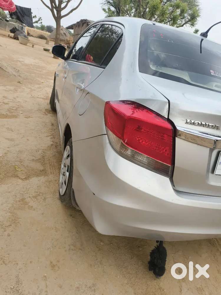 Honda Amaze 2013 Diesel 72000 Km Driven A One Condition