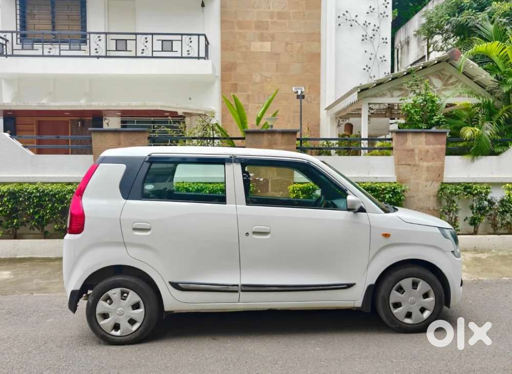 Maruti Suzuki Wagon R Vxi 1.0, 2023, Petrol