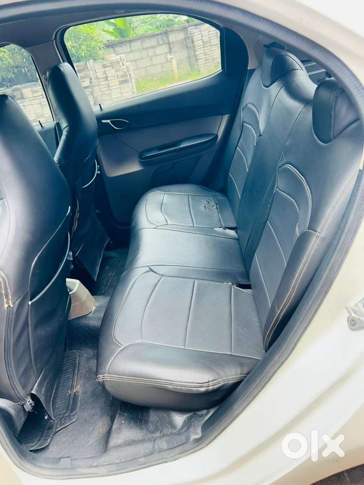 Tata Tiago 1.2 Revotron Xm, 2017, Petrol