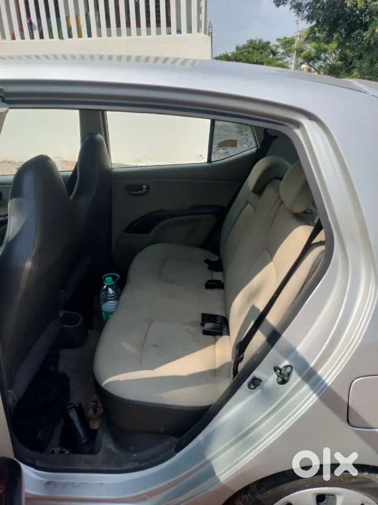 Hyundai I10 Sportz 2011
