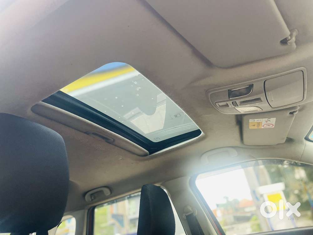 Maruti Suzuki Vitara Brezza 1.5 Zxi, 2022, Petrol