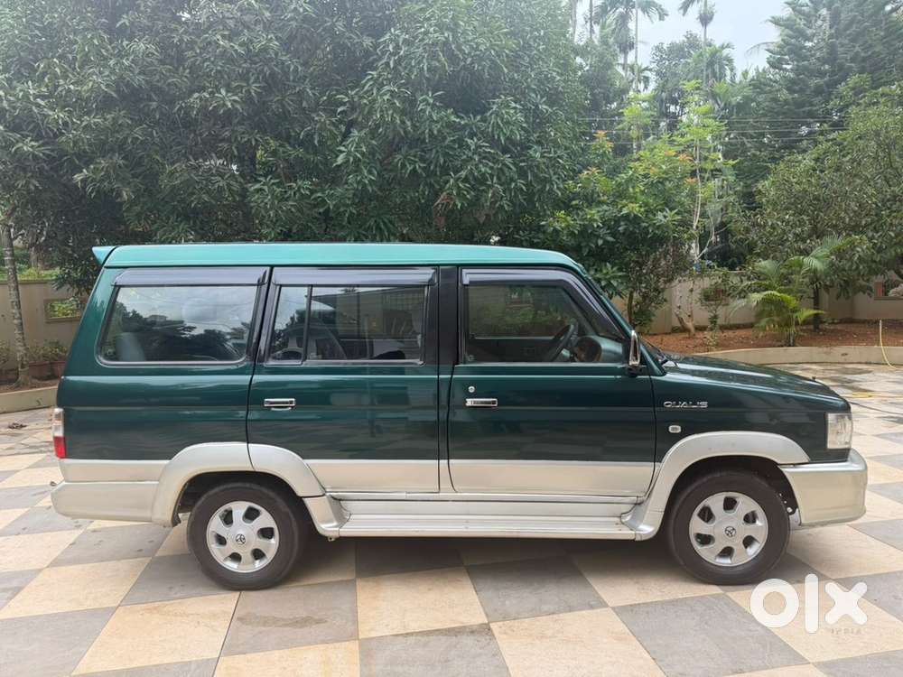 Toyota Qualis Rs Diesel 2004