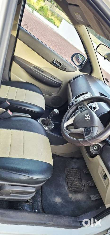 Hyundai I20 1.2 Asta, 2012, Diesel