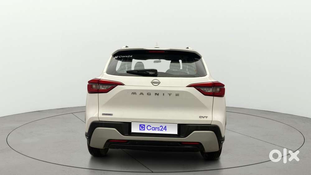 Nissan Magnite 1.0 Xv Turbo Cvt, 2022, Petrol