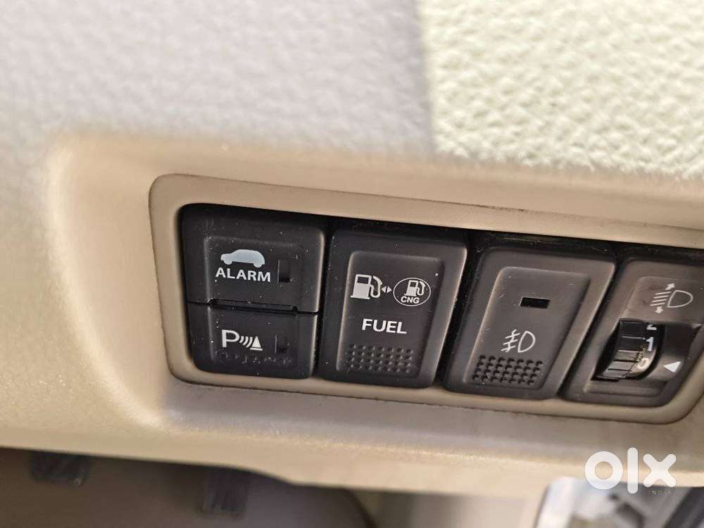 Maruti Suzuki Ertiga Vxi Cng, 2016, Cng & Hybrids