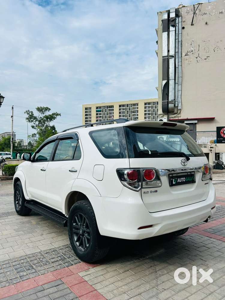 Toyota Fortuner 3.0 4x2 Automatic, 2016