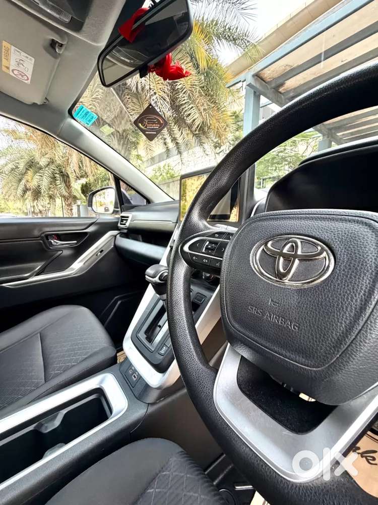 Toyota Innova Hycross 2.0 Gx 7 Str, 2025, Petrol