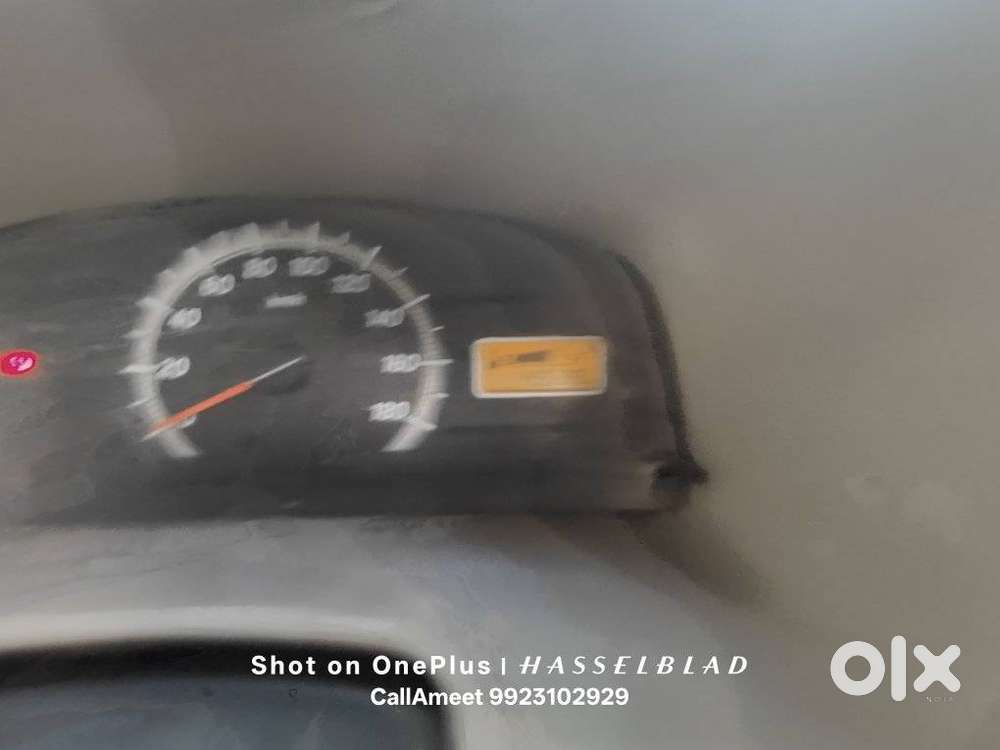Maruti Suzuki Eeco 5 Seater Ac, 2011, Petrol