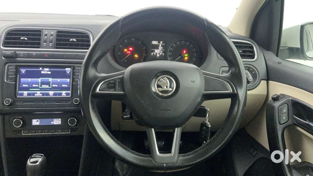 Skoda Rapid 1.0 Style At, 2020, Petrol