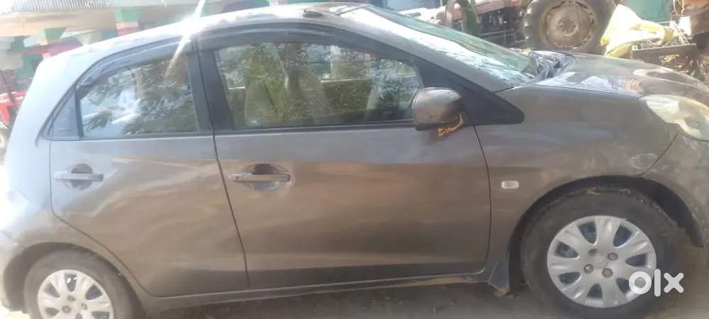 Honda Brio 2012 Petrol 90000 Km Driven