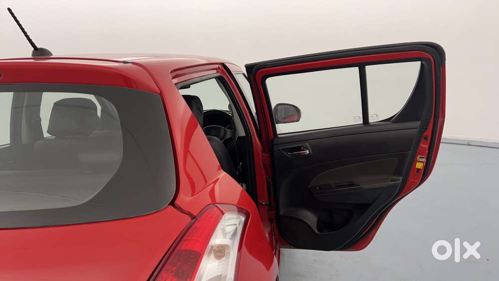 Maruti Suzuki Swift Vvt Vxi, 2014, Petrol