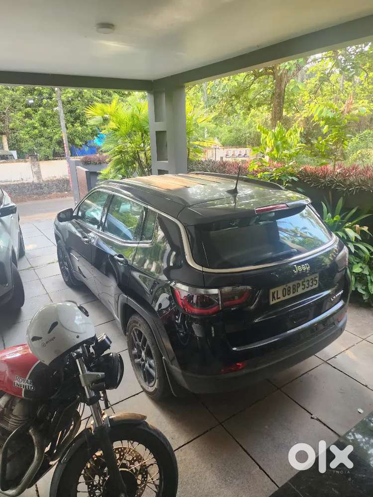 Jeep Compass Limited 2.0 Diesal Black Color  Sale Well Maintained