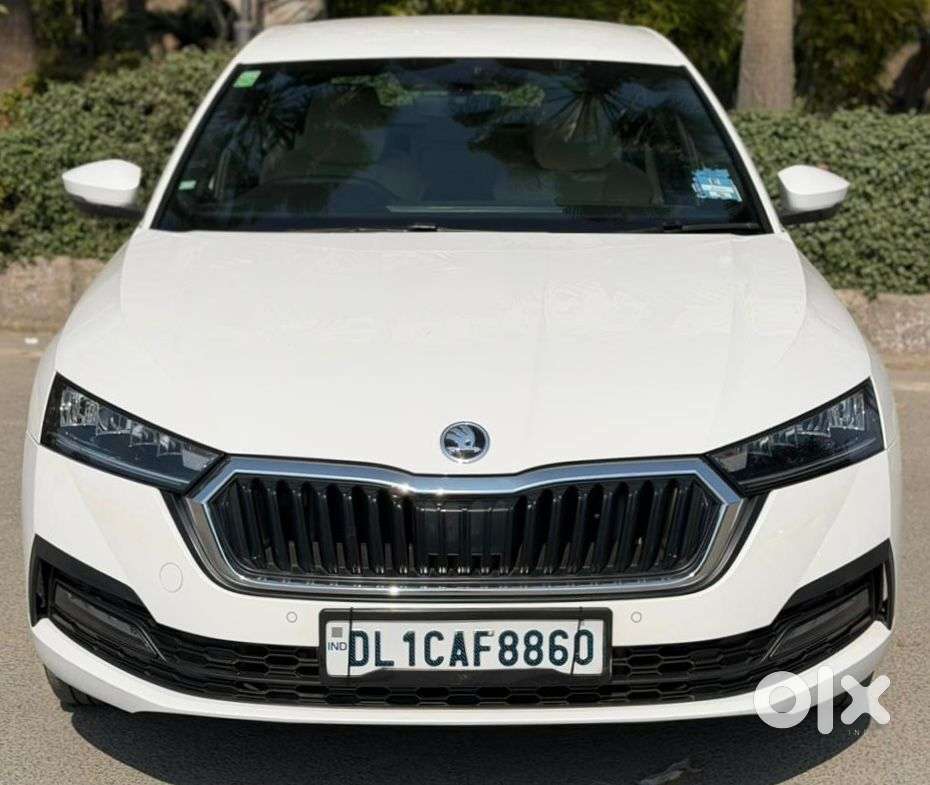 Skoda Octavia 2.0 L K Tsi At, 2022, Petrol