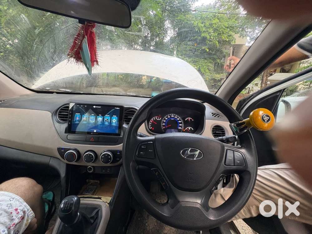 Hyundai Grand I10 Petrol 42300 Km Driven