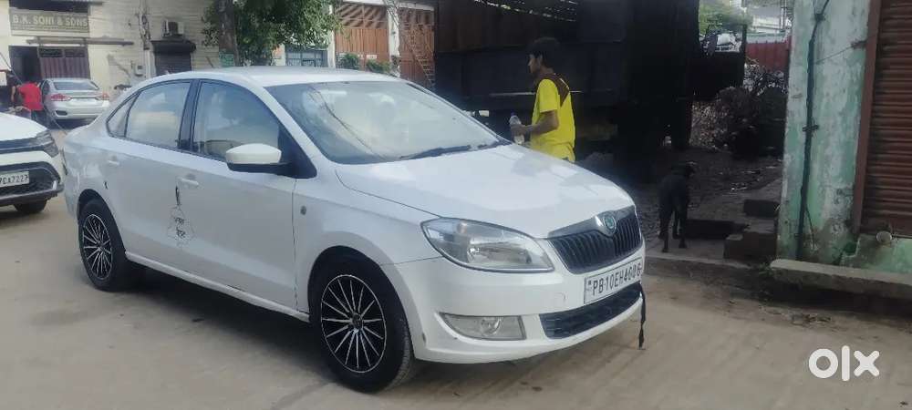 Skoda Rapid 2012 Diesel Well Maintained Fast Owner