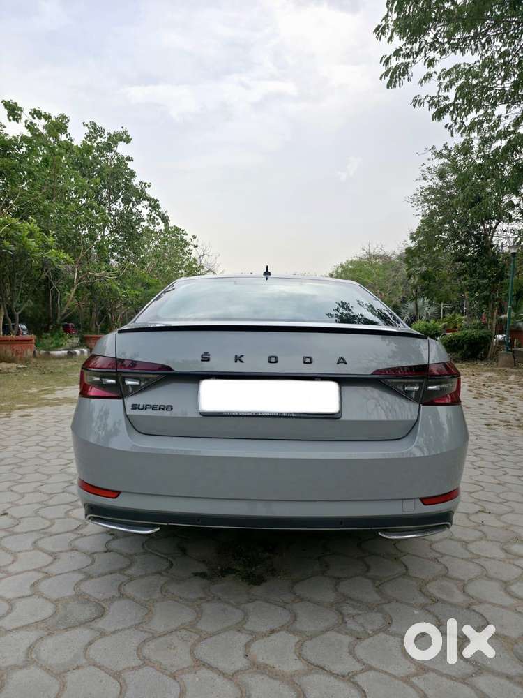 Skoda Superb 2.0 Sportline Tsi At, 2023, Petrol