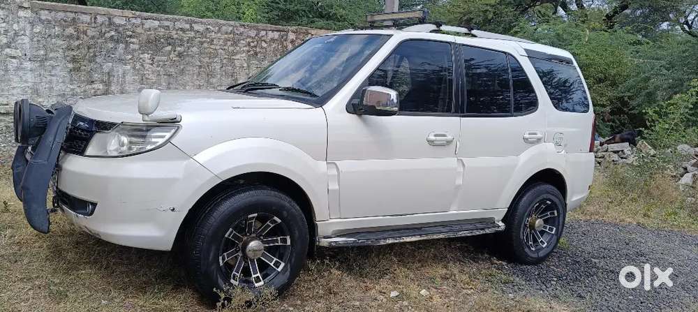 Tata Safari Storme 2013 Manual Diesel
