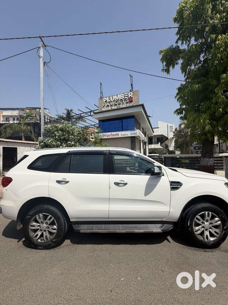 Ford Endeavour 3.2 Titanium Plus 4x4 At, 2017, Diesel