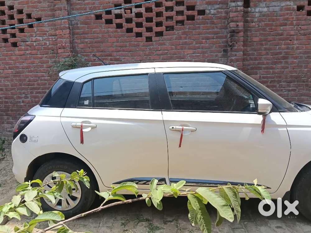 Maruti Suzuki Swift 2025 Cng & Hybrids 11000 Km Driven Muzaffarnagar