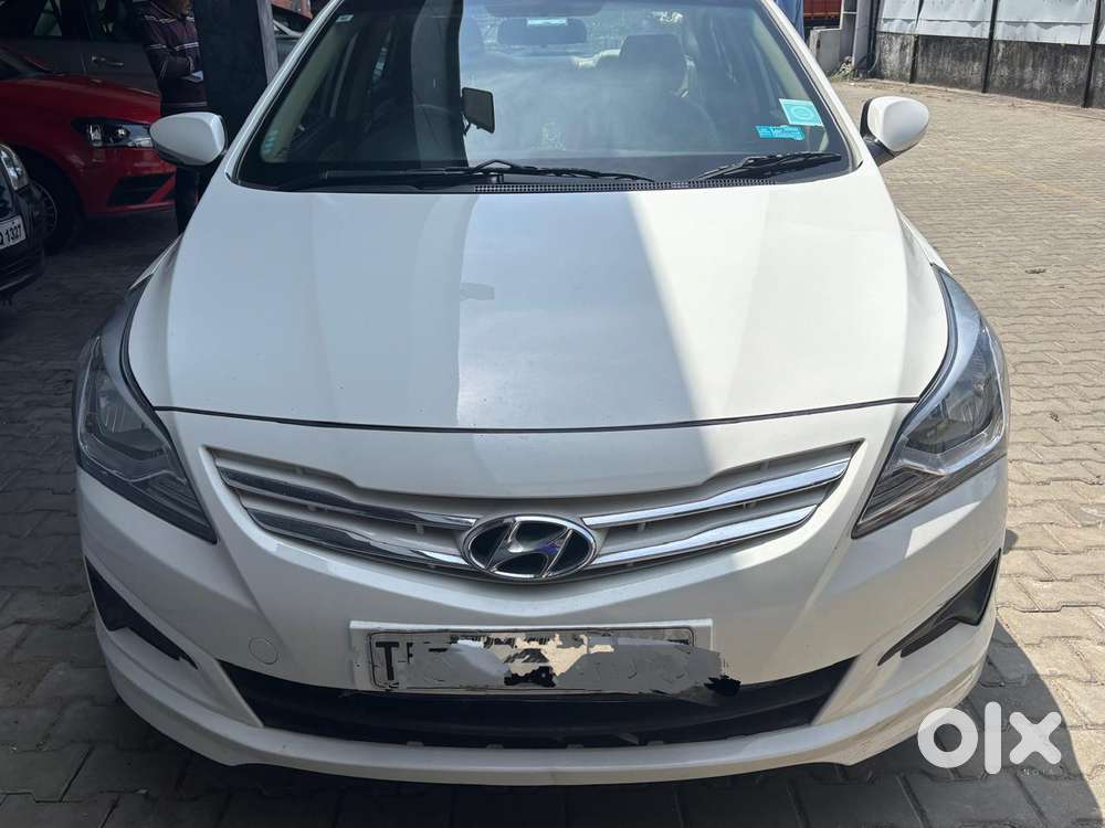 Hyundai Verna Transform 1.6 Vtvt Audio, 2016, Petrol