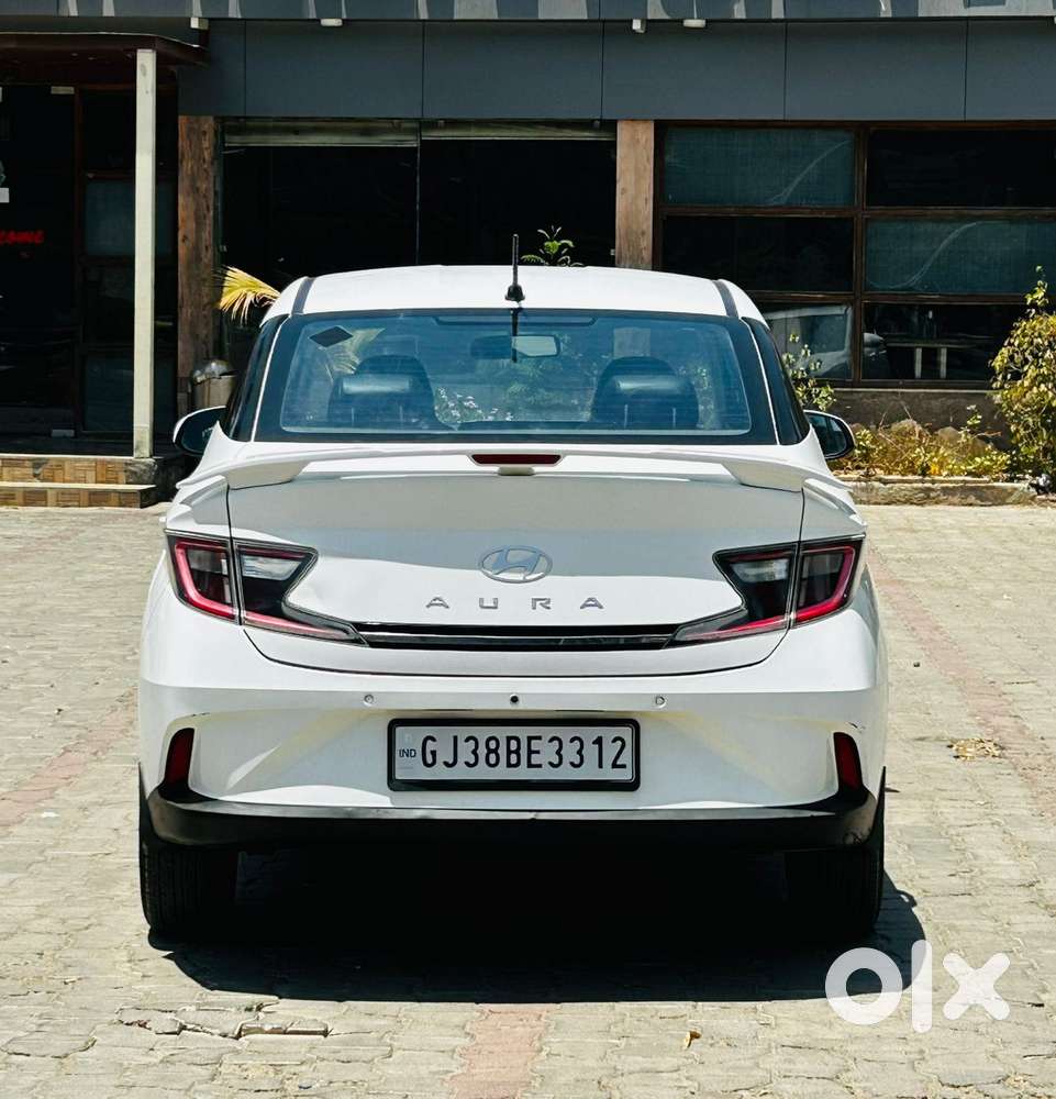 Hyundai Aura Sx Manual, 2023, Cng & Hybrids