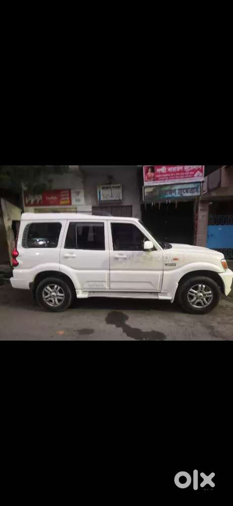 Mahindra Scorpio 2014 Tax 2029