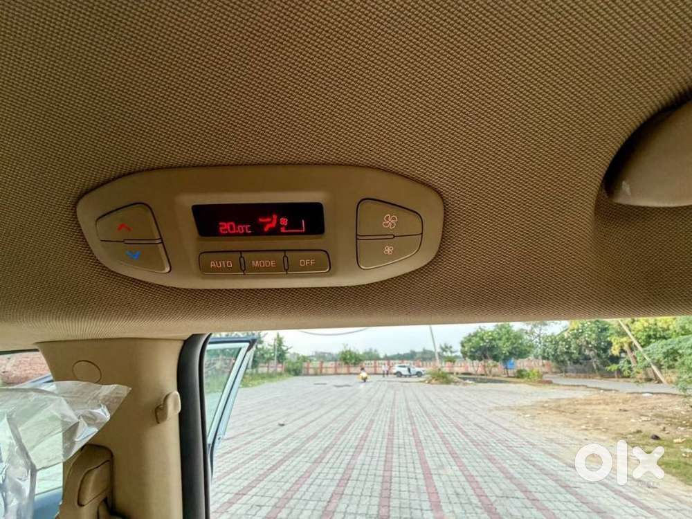 Kia Carnival Premium, 2021, Diesel