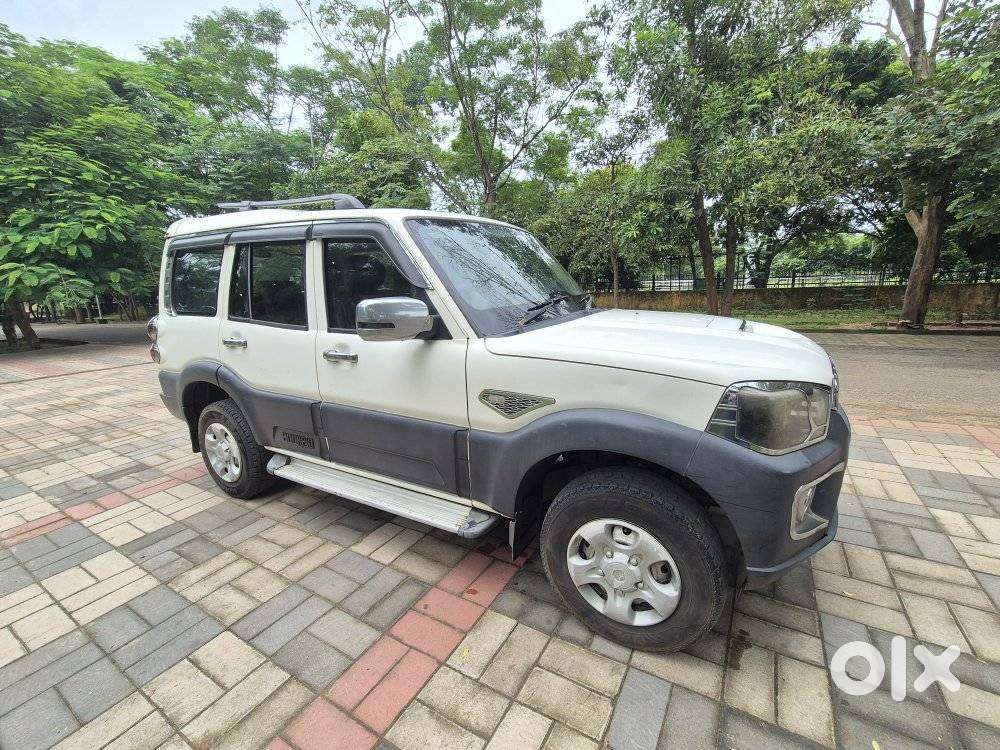 Mahindra Scorpio S3, 2018, Diesel