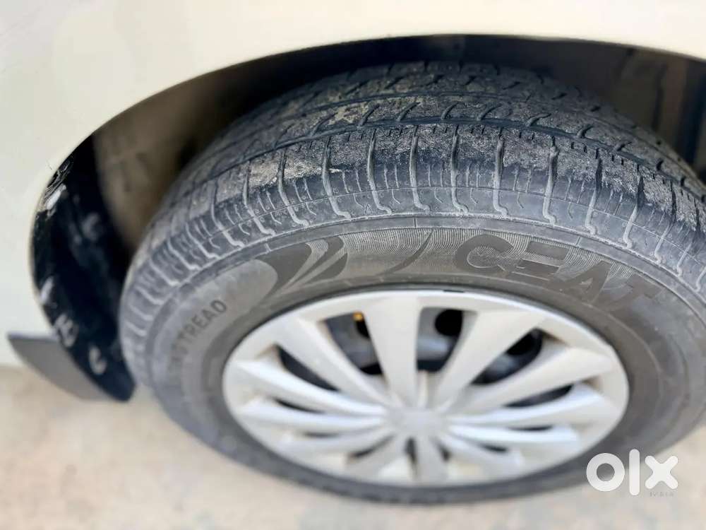 Maruti Suzuki Dzire 2015 Cng & Hybrids 93000 Km Driven